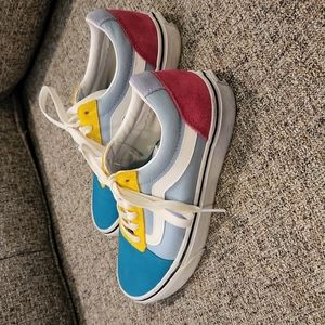 Vans Old Skool style shoes